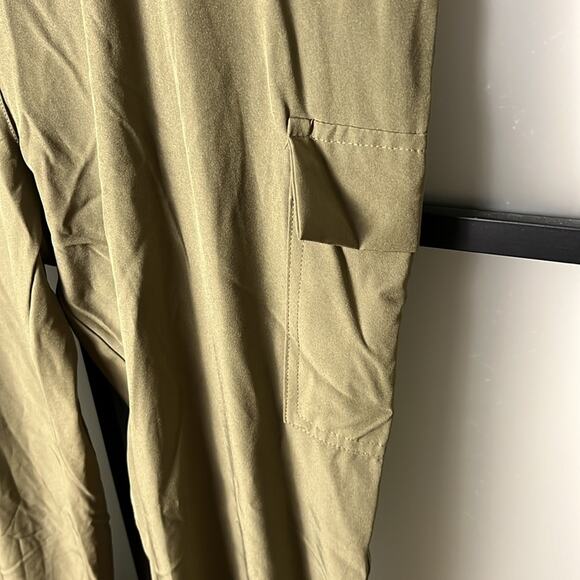 NWT Adrienne Vittadani Sport Green Cargo Jogger Size XL - Picture 2 of 6
